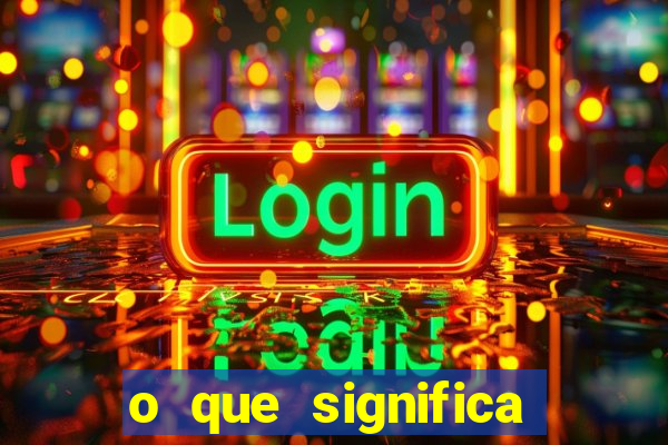 o que significa quando a luz acende sozinha